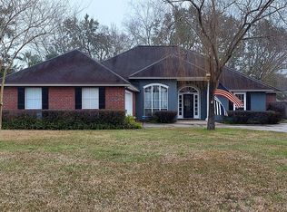 625 Whitney Dr, Slidell, LA 70461