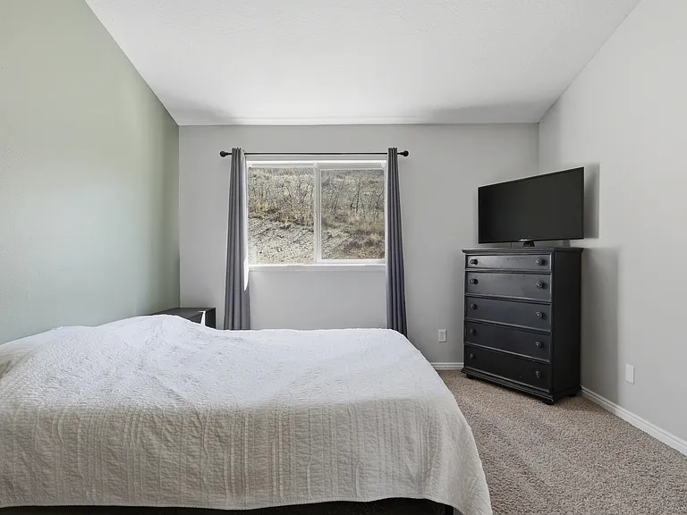 10302 N Morgan Blvd — Photo 21