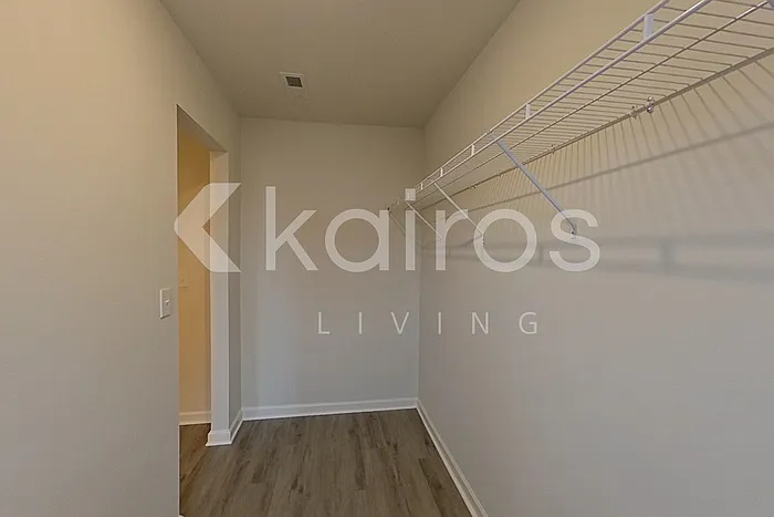 228 Fox Chase Way — Photo 12