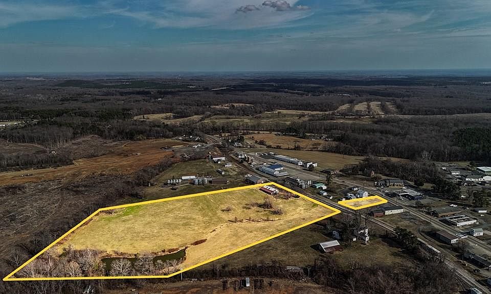 1st image of 1237 Main St