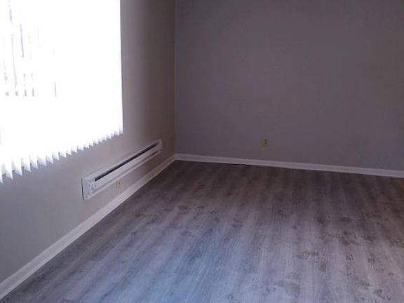 3rd image of 4403 N 62nd St APT 39