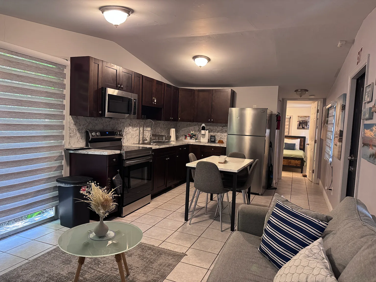 2 bed, 684 sqft, $2,800 — Photo 3