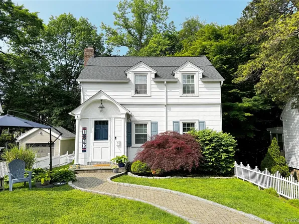 9 Brynwood Road, Yonkers, NY 10701