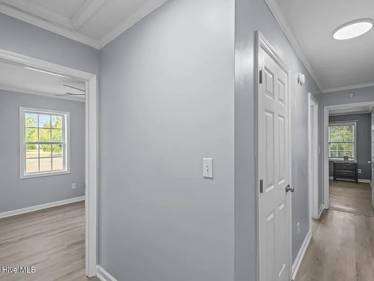 139 Charlton Rd — Photo 17
