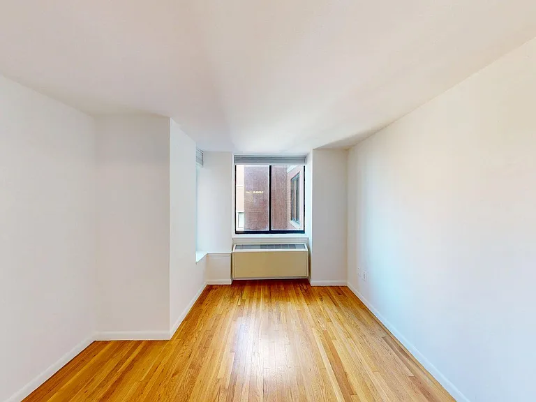 121 Reade St #9N — Photo 8