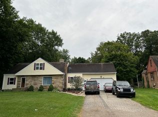 4374 Lapeer Rd, Burton, MI 48509