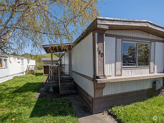 2nd image of 1320 N Oak Harbor Street #140