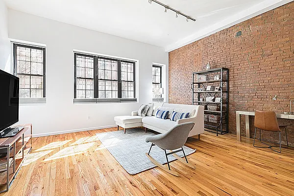 Sold by Compass | media 13