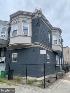 5801 Rodman St, Philadelphia, PA, 19143