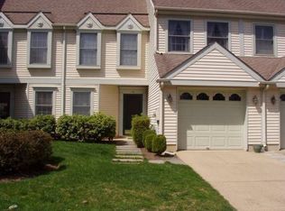 53 Fair Acres Ct, Princeton, NJ 08540