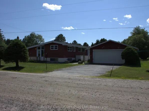 106 Cheryl Cres, Strong, ON P0A 1Z0