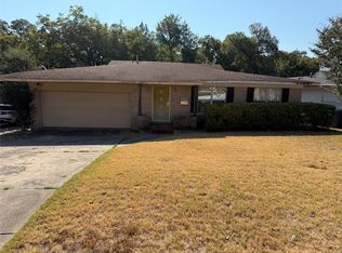 9820 Ash Creek Dr, Dallas, TX 75228
