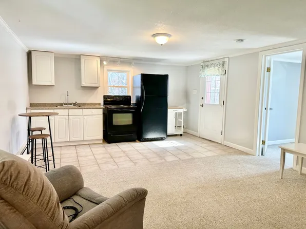 26 Winter St, Biddeford, ME 04005
