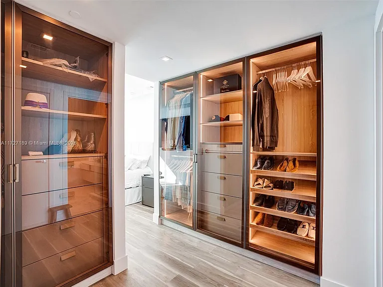 17001 Collins Ave #2308 — Photo 13