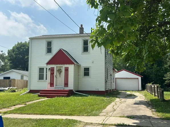 716 Appleton St, Menasha, WI 54952
