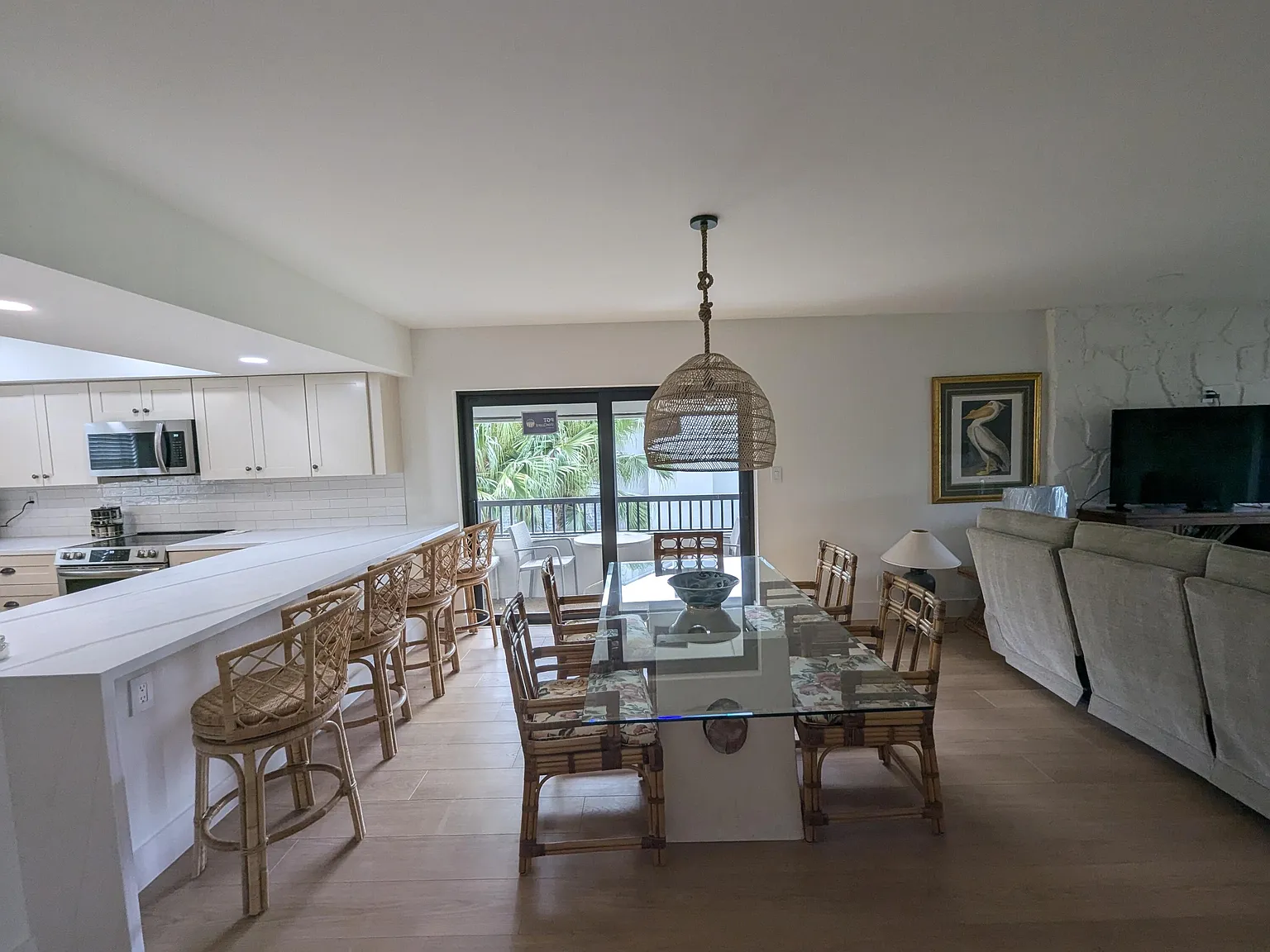 2 bed, 2.0 bath, 1280 sqft, $3,500 — Photo 4