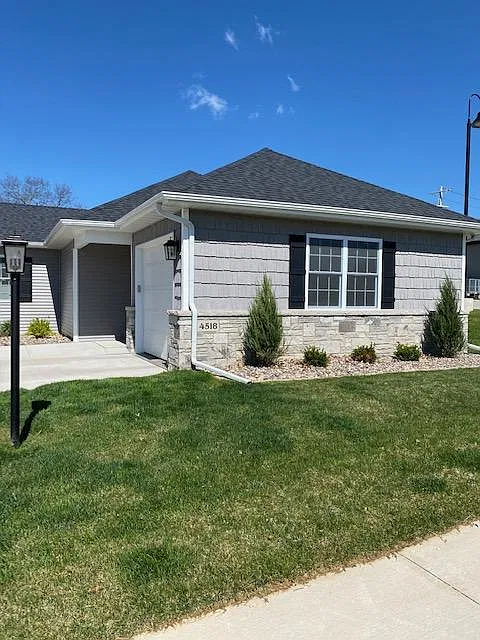 1 bed, 781 sqft, $1,500 — Photo 3