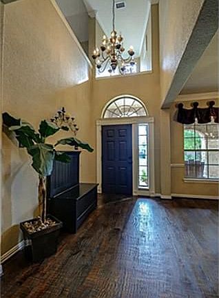 4th image of 3309 Langley Ct