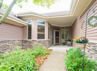 3392 Glynwater Trl NW, Prior Lake, MN 55372