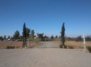 4716 Dos Palmas Rd, Phelan, CA 92371