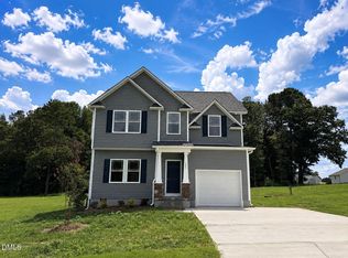 152 Shiloh Dr, Lillington, NC 27546