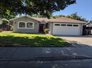 548 Curlew Rd, Livermore, CA 94551