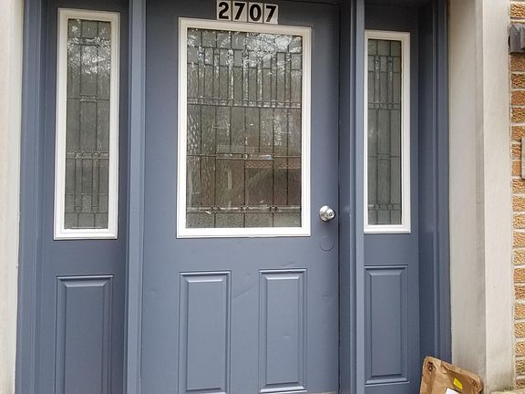 4th image of 2707 W Medill Ave #2