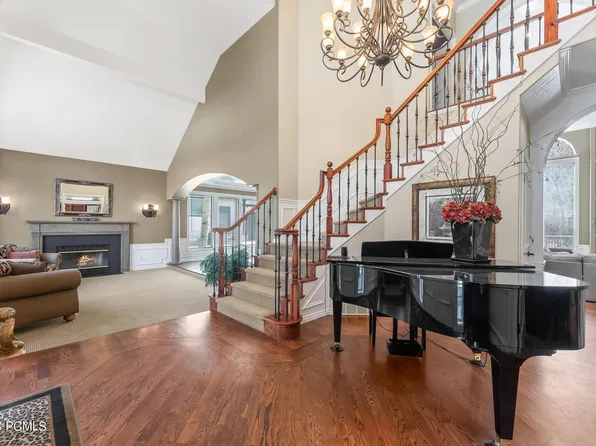 4030 E Canyon View Pl, Sandy, UT 84092