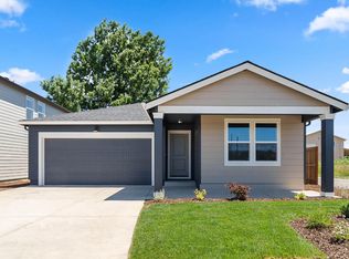 551 Dawn Ct, Medford, OR 97501