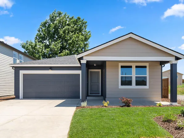 551 Dawn Ct, Medford, OR 97501
