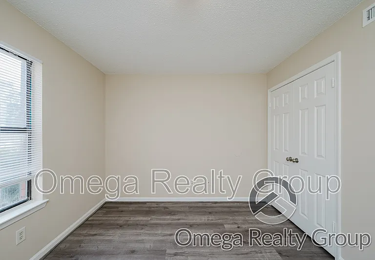 3638 Castle Ridge Rd — Photo 24