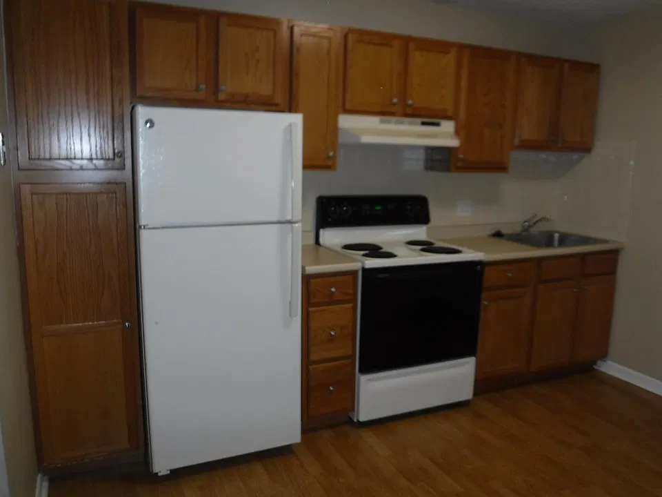 25 Pond St #12