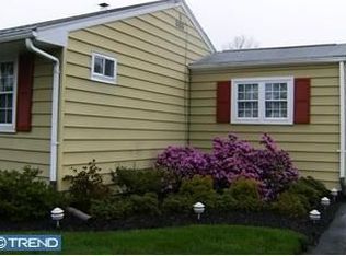 213 Eleanor Ave, Hamilton, NJ 08629