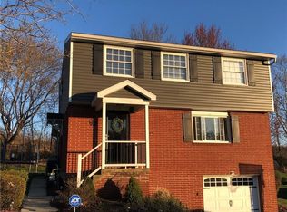 218 Rilla Dr, Connellsville, PA 15425