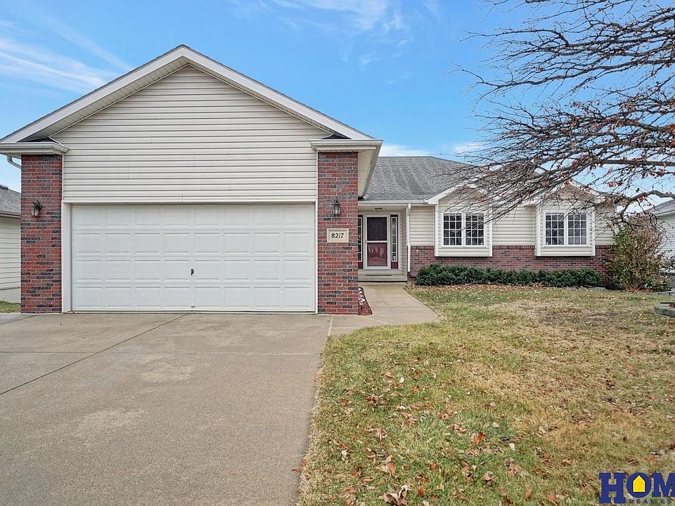 1st image of 8217 Russwood Cir
