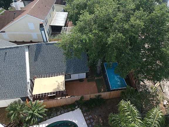 3rd image of 9958 Aloma Bend Ln