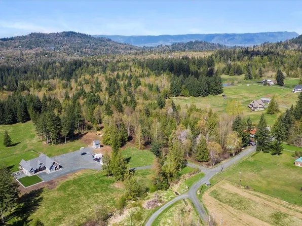 4491 Bench Rd, Chilliwack, BC V4Z 1G1