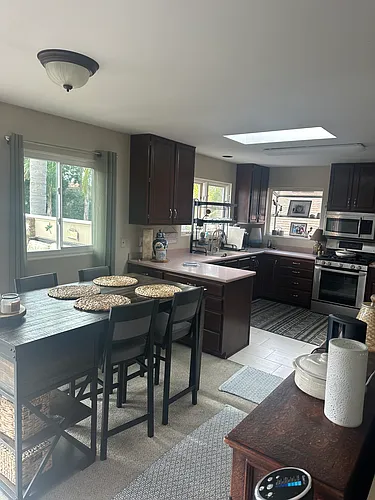 1651 Highland Dr #1 Photo 1