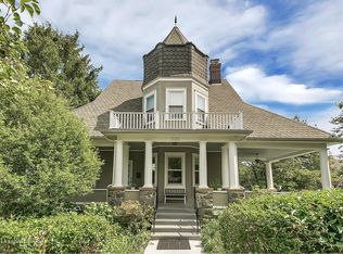 305 Travers Ave, Mamaroneck, NY 10543