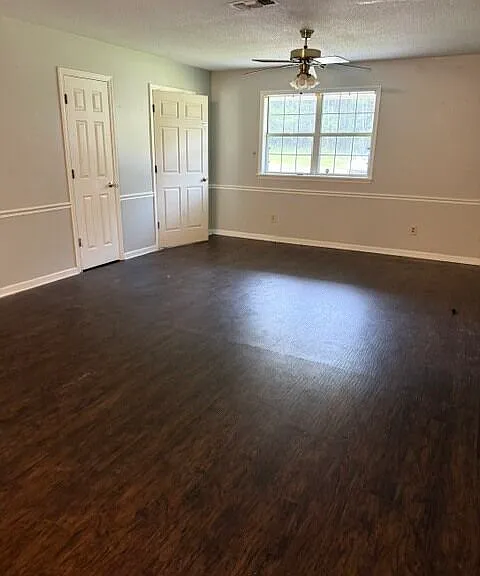 701 Pats Ln #A — Photo 2