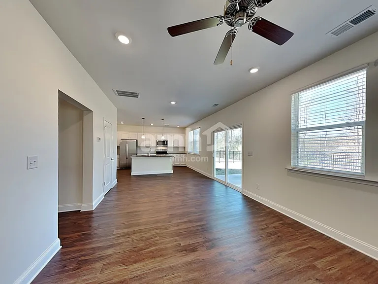 625 Rivermist Dr — Photo 6
