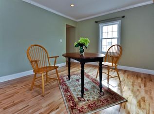 34 Curve St #36, Newton, MA 02465