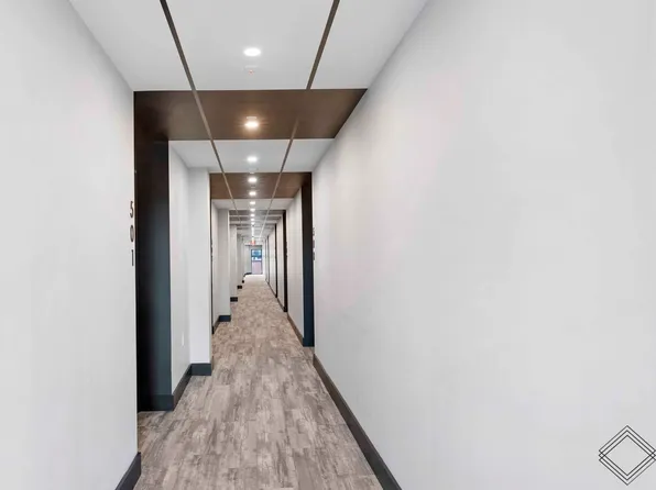 1111 Foster Avenue image 13 of 16