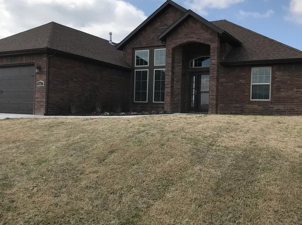 116 Ford St, Lowell, AR 72745