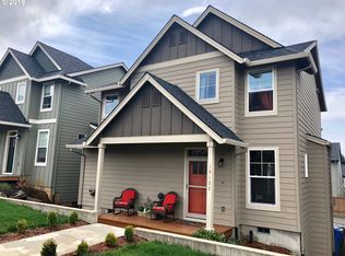 19123 Village Blvd, Sandy, OR 97055
