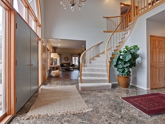3rd image of 2605 Kelly Ln