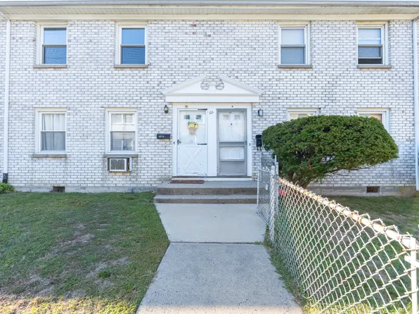 101 Karen Court #B, Bridgeport, CT 06606