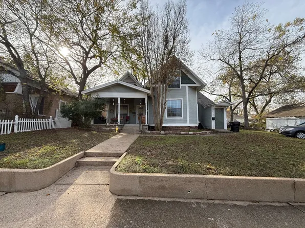 224 W Hull St APT B, Denison, TX 75020