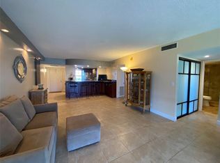 3300 N Palm Aire Dr APT 904, Pompano Beach, FL 33069