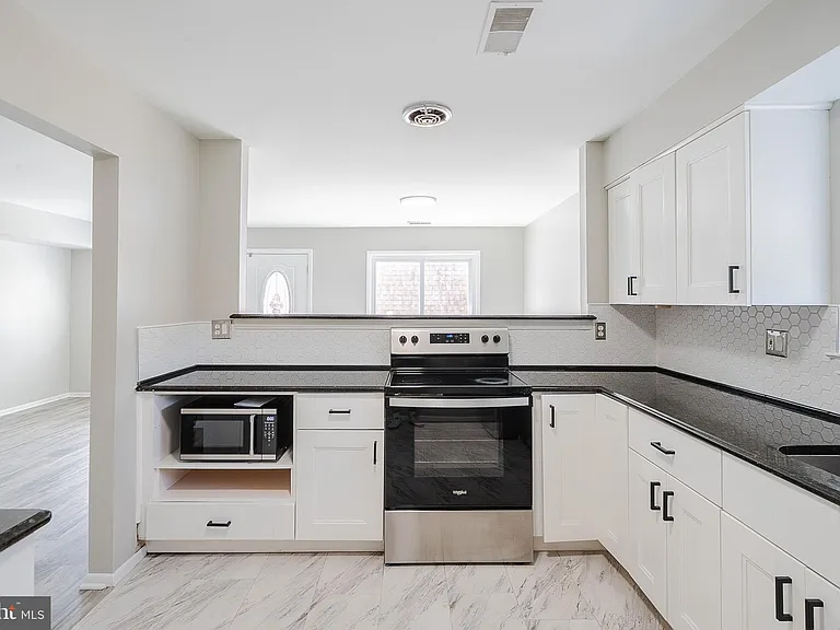 7932 Silverada Pl #126E — Photo 13